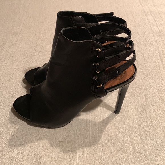 Vince Camuto Cut Out Open-Toed Ankle Heels - Picture 4 of 8